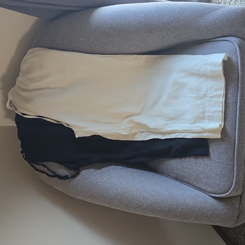 2 Dkny Drawstring Capris - image 2